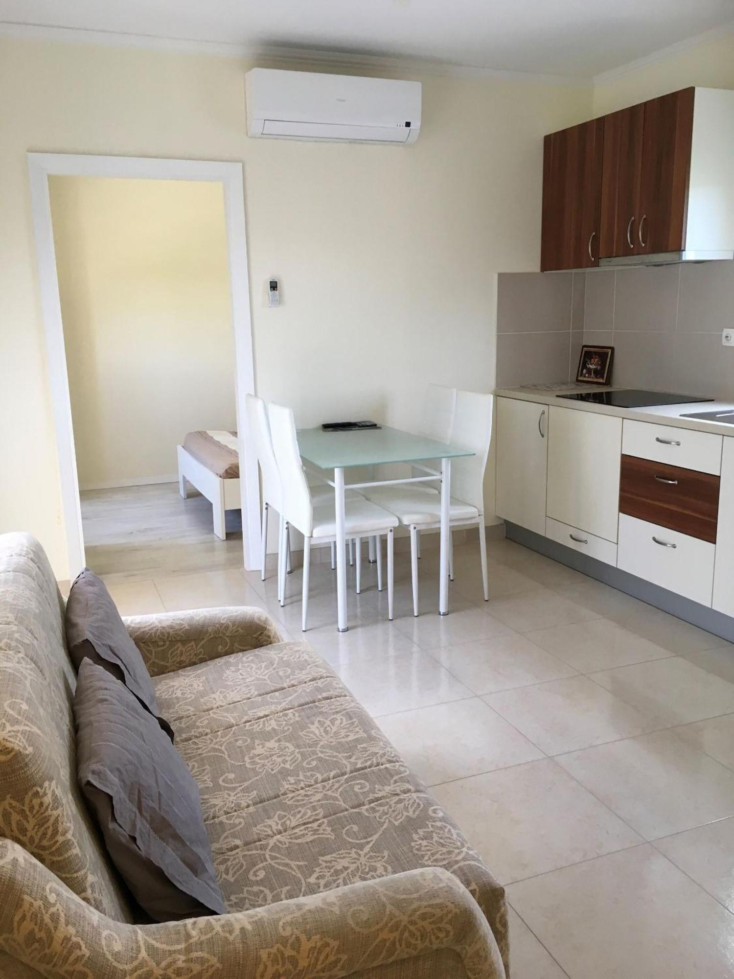 Apartments Lipovica Sukošan Exterior foto